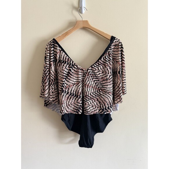 NWT Raisins Curve One Piece Slimming Swimsuit Black Blue 14W Stingray MSRP $108 - Picture 4 of 5